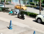 安徽淮北一汽车行驶中突然爆炸，飞溅大量碎片，当地回应：系油改气车辆，已移交给交警部门