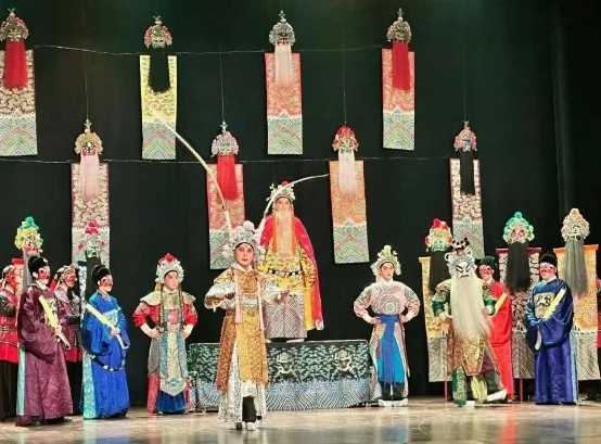 安徽省徽京剧院《惊魂记》斩获5项大奖