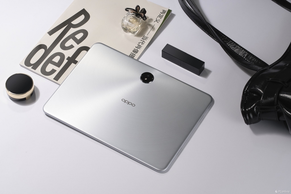 OPPO Pad 3星轨亮银图赏：颜值至上，性能超棒{bbname}bbs.ahv.cc