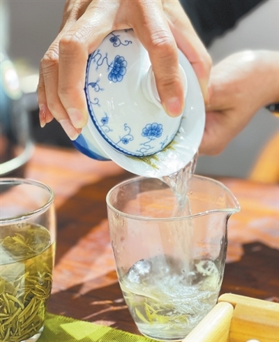 顺时而饮，科学品茗（信息服务台）{bbname}bbs.ahv.cc
