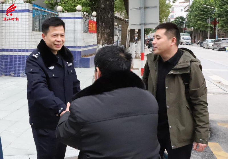 失散17年，这个春节他们终在南海团圆{bbname}bbs.ahv.cc