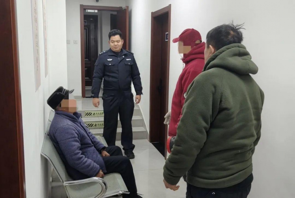 青岛市公安局市北区分局温情速递 为多位走失老人找到家人{bbname}bbs.ahv.cc