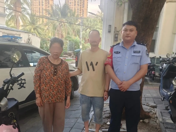 警民接力，温暖七旬老人回家路{bbname}bbs.ahv.cc