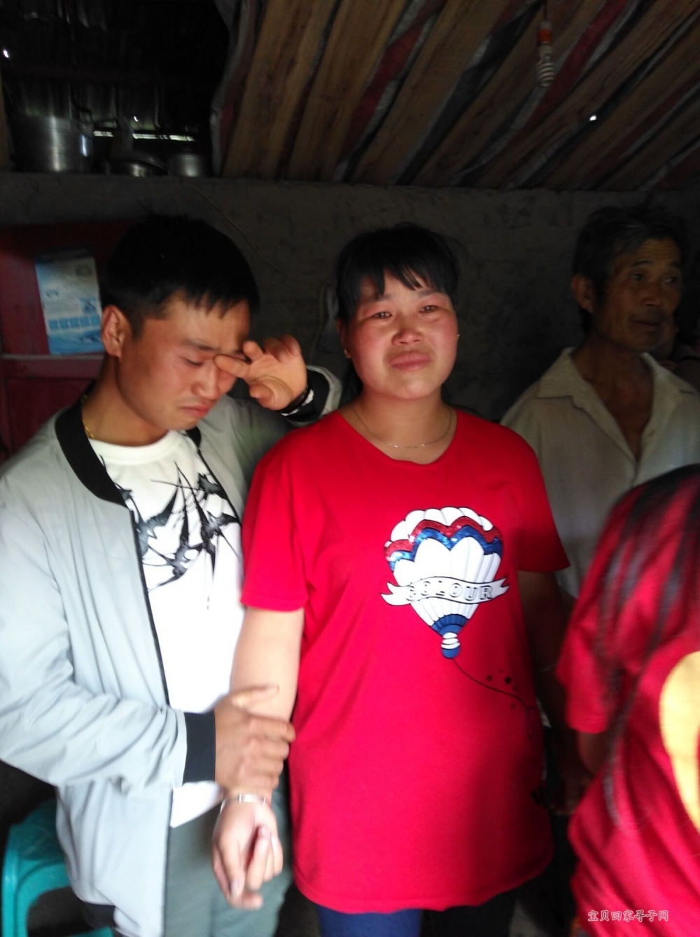 （第2059例）亲情的背叛 ——罗二凤回家{bbname}bbs.ahv.cc