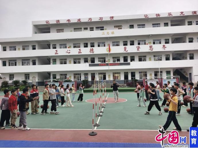 体教融合深耕乡土 五育并举赋能成长——江西省信丰县正平镇中心小学探索乡村体育育人新路径{bbname}bbs.ahv ...